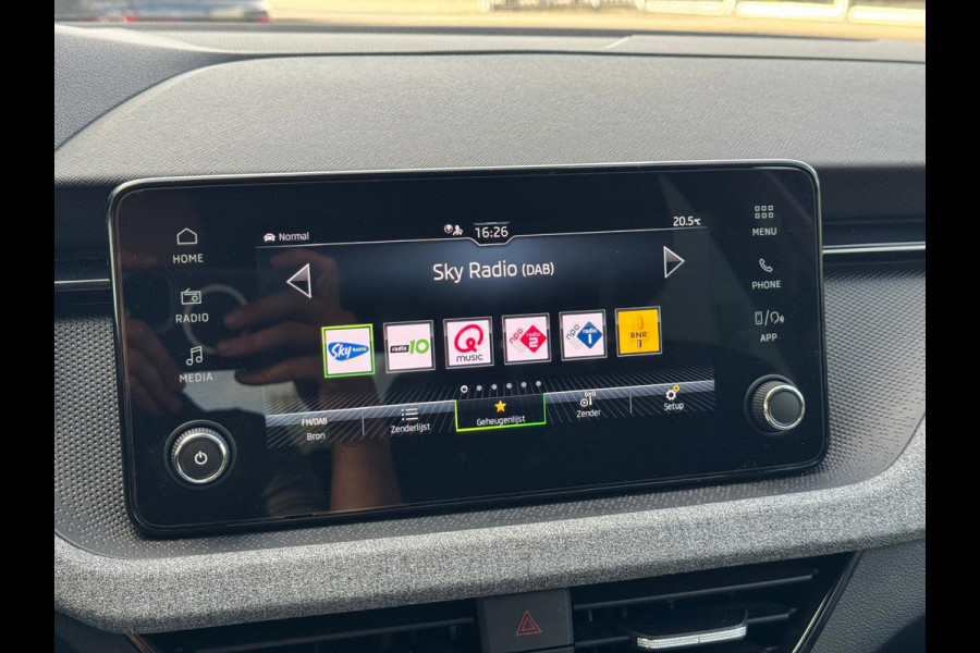 Škoda Kamiq 1.0 TSI Selection | Carplay/Android, Camera, Cruise, Climate, DAB radio, 16'' LMV |