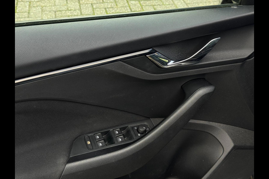 Škoda Kamiq 1.0 TSI Selection | Carplay/Android, Camera, Cruise, Climate, DAB radio, 16'' LMV |