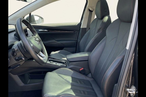 Škoda ENYAQ iV 80 204pk | Panoramadak | Lederen bekleding | Parkeercamera | Apple Carplay/Android Auto | Navigatie | Wegklapbare trekhaak