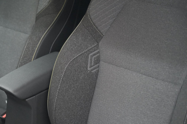Renault Captur 1.8 E-Tech full hybrid 160 techno | Camera | Adaptieve Cruise Control | Navigatie