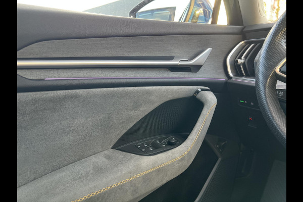 Škoda Kodiaq 1.5 TSI PHEV Tour Edition 204pk | Stoelverwarming | 1.800kg Trekgewicht | Panoramadak |