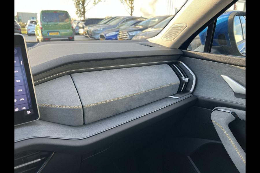 Škoda Kodiaq 1.5 TSI PHEV Tour Edition 204pk | Stoelverwarming | 1.800kg Trekgewicht | Panoramadak |