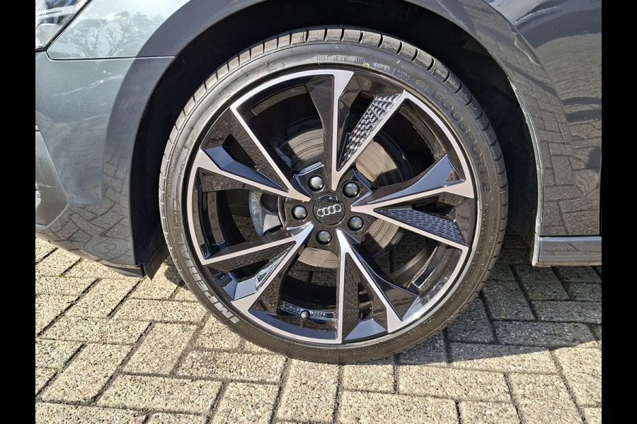 Audi A3 Limousine 30 TFSI AUTOMAAT * Carplay * Climate Control * Parkeersensoren *