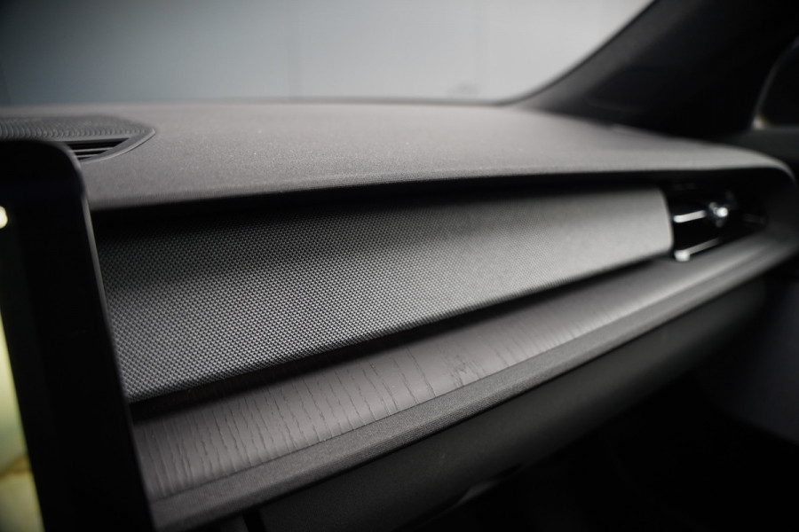 Polestar 2 Long Range Dual Motor Launch Edition 78kWh | Panoramadak | Stoelverwarming | Stuurverwarming | Harman Kardon | Memory Seat | 360 Camera | Keyless | Adaptive Cruise Control | Apple Carplay | BTW | LED | SOH 92,53%