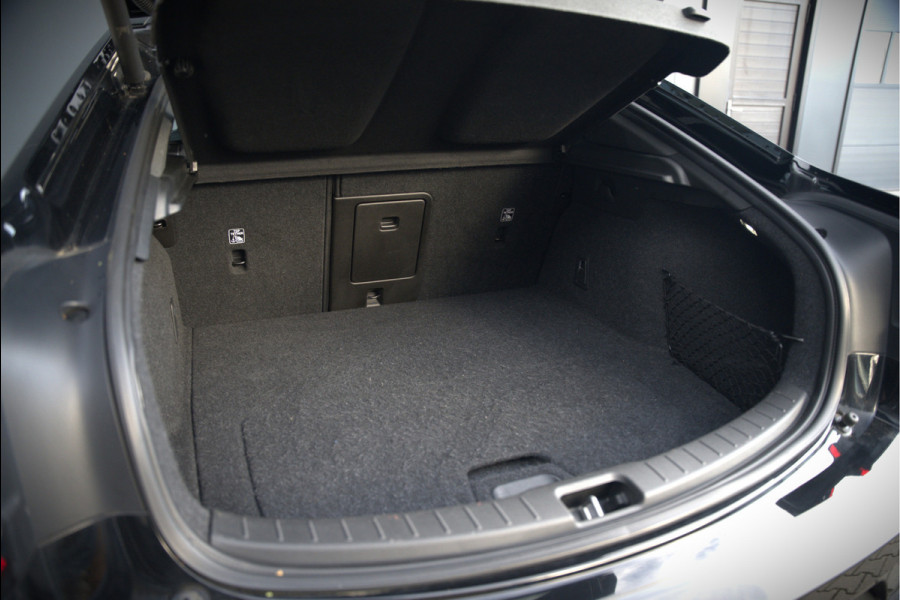 Polestar 2 Long Range Dual Motor Launch Edition 78kWh | Panoramadak | Stoelverwarming | Stuurverwarming | Harman Kardon | Memory Seat | 360 Camera | Keyless | Adaptive Cruise Control | Apple Carplay | BTW | LED | SOH 92,53%