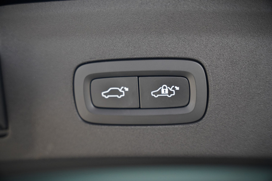 Polestar 2 Long Range Dual Motor Launch Edition 78kWh | Panoramadak | Stoelverwarming | Stuurverwarming | Harman Kardon | Memory Seat | 360 Camera | Keyless | Adaptive Cruise Control | Apple Carplay | BTW | LED | SOH 92,53%
