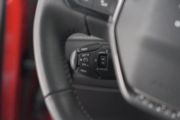 Peugeot e-208 EV Allure Pack 50 kWh | SOH 92% | Camera | Navigatie | Parkeersensoren