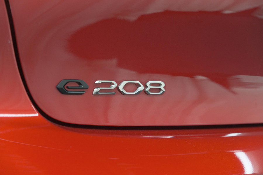 Peugeot e-208 EV Allure Pack 50 kWh | SOH 92% | Camera | Navigatie | Parkeersensoren