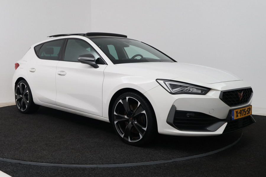 CUPRA Leon 1.4 e-Hybrid VZ Adrenaline (PANORAMADAK, STOEL/STUUR VERWARMING, CRUISE CONTROL ADAPTIEF)