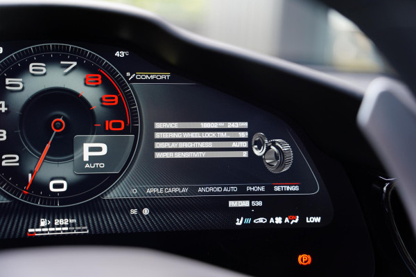 Ferrari Purosangue 6.5 V12 / NL-AUTO / BTW / Carbon / Massage / 8 D.Km
