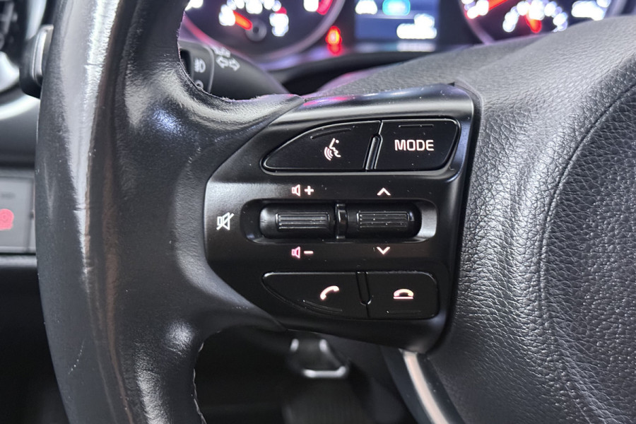 Kia Rio 1.0 T-GDi MHEV DynamicPlusLine (CAMERA, NAVIGATIE, LANE-ASSIST, PARKEERSENSOREN)