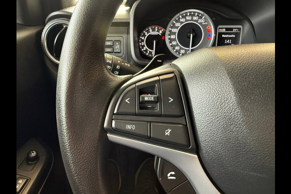 Suzuki Ignis 1.2 Smart Hybrid Style | AUTOMAAT | Navigatie | Camera | Trekhaak | Stoelverwarming | Parkeersensoren | Spoiler |