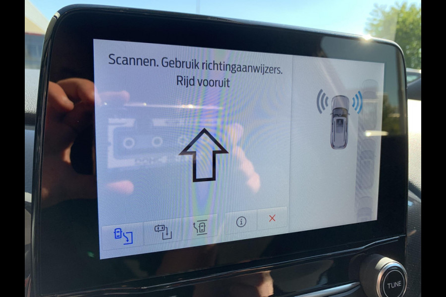 Ford Puma 1.0 EcoBoost Hybrid ST-Line 125 PK | Adaptieve Cruise | Achteruitrijcamera | LED | Winterpack | Navigatie | Apple Carplay & Android Auto | Climate control |BLIS