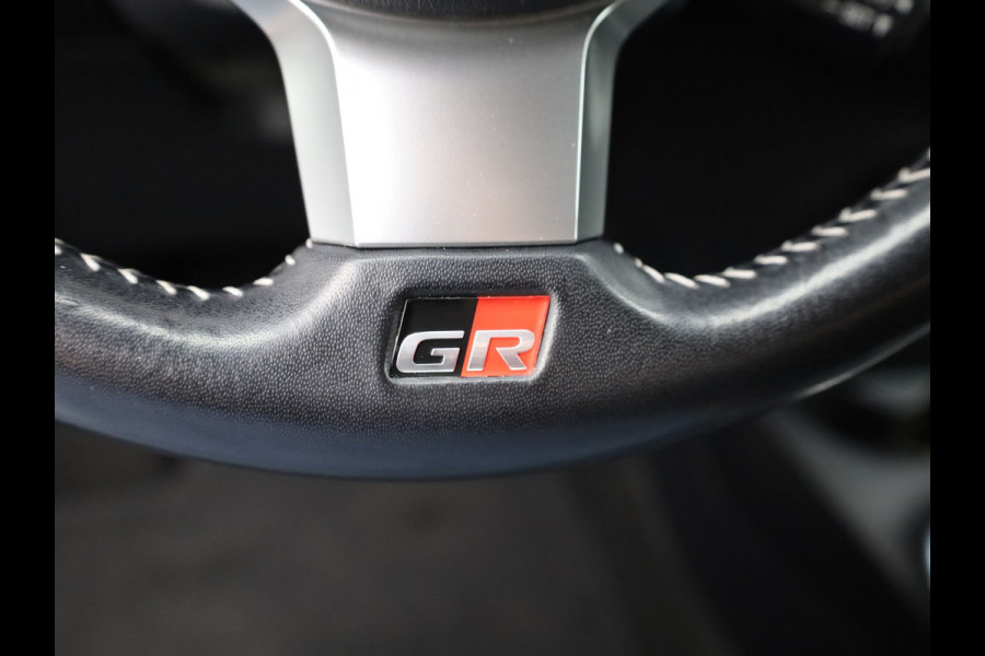 Toyota Yaris 1.5 Hybrid GR-Sport Prijs Rijklaar!!