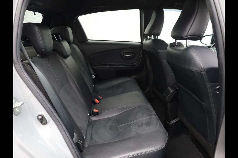 Toyota Yaris 1.5 Hybrid GR-Sport Prijs Rijklaar!!