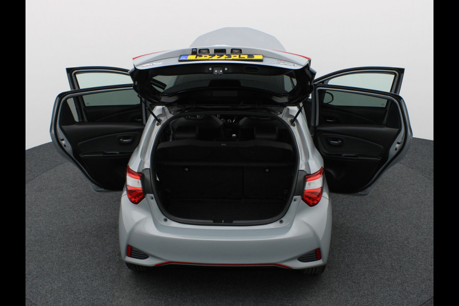 Toyota Yaris 1.5 Hybrid GR-Sport Prijs Rijklaar!!