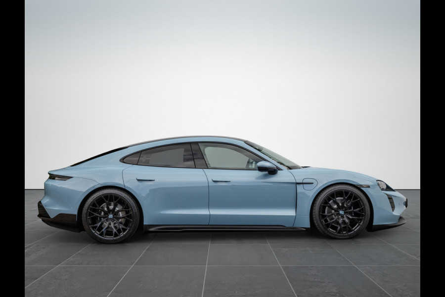 Porsche Taycan 4S Performance 84 kWh Pano Sport-Design 21'' Convaver ACC Bose