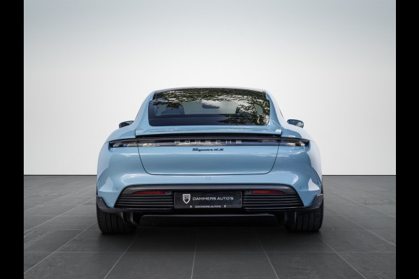 Porsche Taycan 4S Performance 84 kWh Pano Sport-Design 21'' Convaver ACC Bose