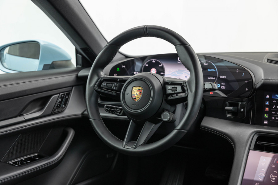 Porsche Taycan 4S Performance 84 kWh Pano Sport-Design 21'' Convaver ACC Bose