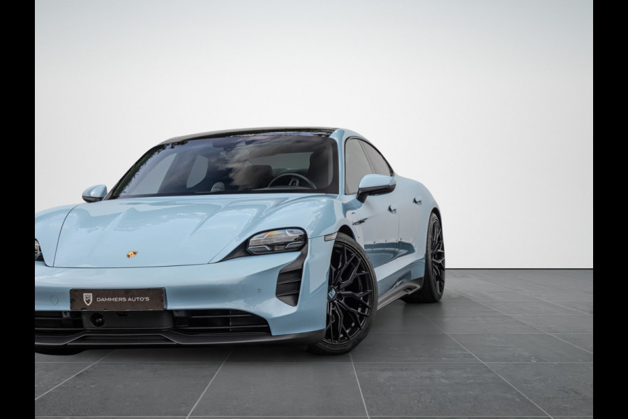Porsche Taycan 4S Performance 84 kWh Pano Sport-Design 21'' Convaver ACC Bose