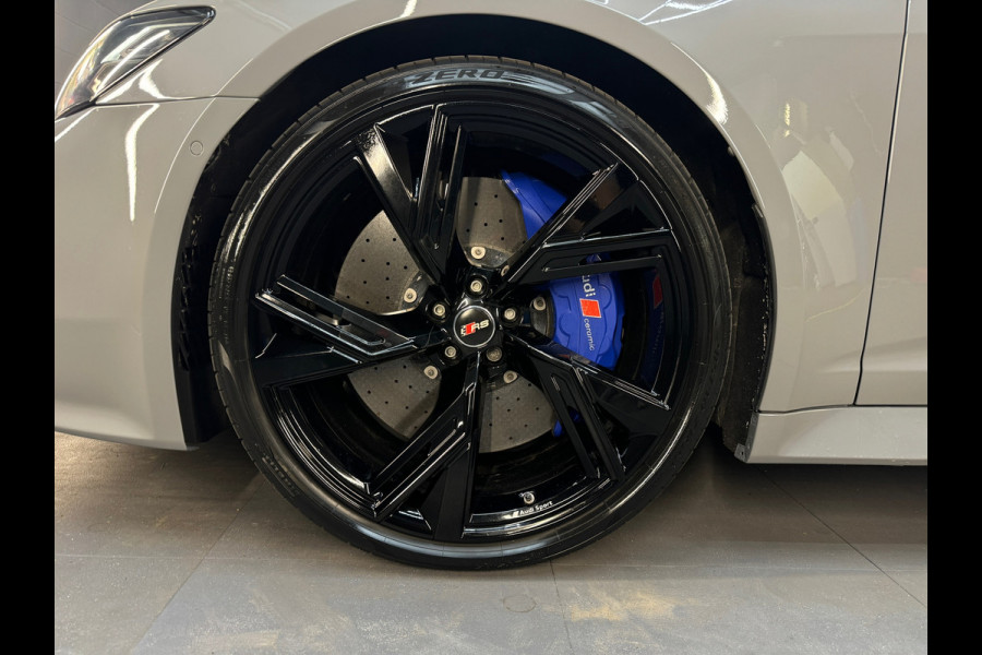 Audi RS6 4.0 TFSI 25Years Quattro Pano|Ceramic|HuD|B&O|Carbon|Memory