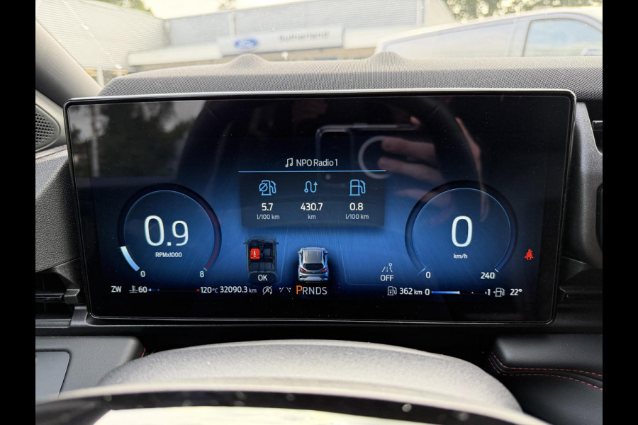Ford Puma 1.0 EcoBoost Hybrid 155pk Automaat | Panoramadak | Afneembare trekhaak | Winter Pack | Adaptive cruise control | 360 graden camera | Bang&Olufsen | Elektrsiche achterklep | Matrix LED