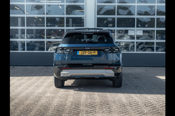 Jeep Compass 1.2 e-Hybrid First Edition | Adapt. Cruise | Schuif/Kanteldak | Camera | Carplay | 18" | Elektr. A-Klep | Navi | Winter Pack