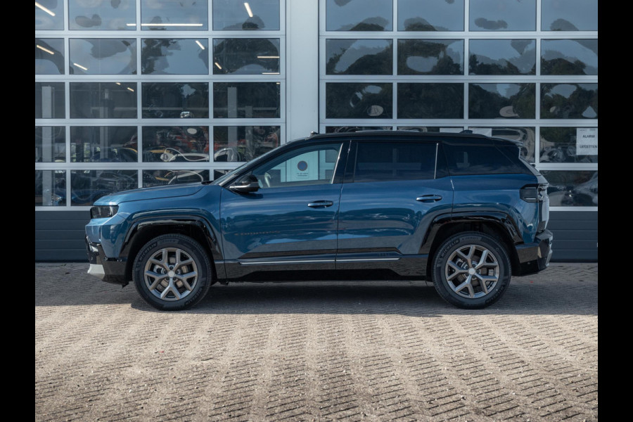 Jeep Compass 1.2 e-Hybrid First Edition | Adapt. Cruise | Schuif/Kanteldak | Camera | Carplay | 18" | Elektr. A-Klep | Navi | Winter Pack
