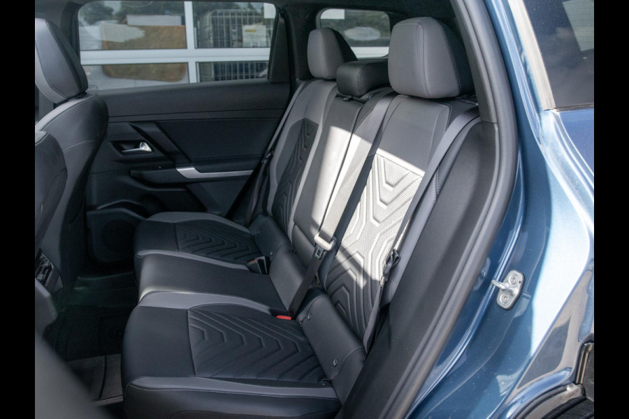 Jeep Compass 1.2 e-Hybrid First Edition | Adapt. Cruise | Schuif/Kanteldak | Camera | Carplay | 18" | Elektr. A-Klep | Navi | Winter Pack