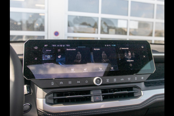 Jeep Compass 1.2 e-Hybrid First Edition | Adapt. Cruise | Schuif/Kanteldak | Camera | Carplay | 18" | Elektr. A-Klep | Navi | Winter Pack