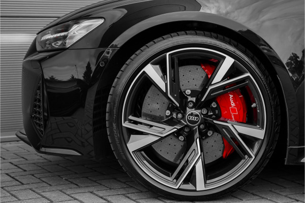 Audi A6 Avant RS 6 TFSI Quattro Pano RS Dynamic Plus B&O 360° Stoelvent 22"