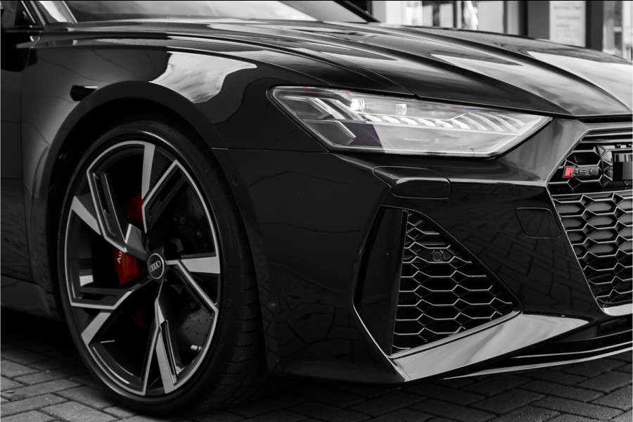 Audi RS6 Avant 4.0 TFSI Quattro Pano RS Dynamic Plus B&O 360° Stoelvent 22"