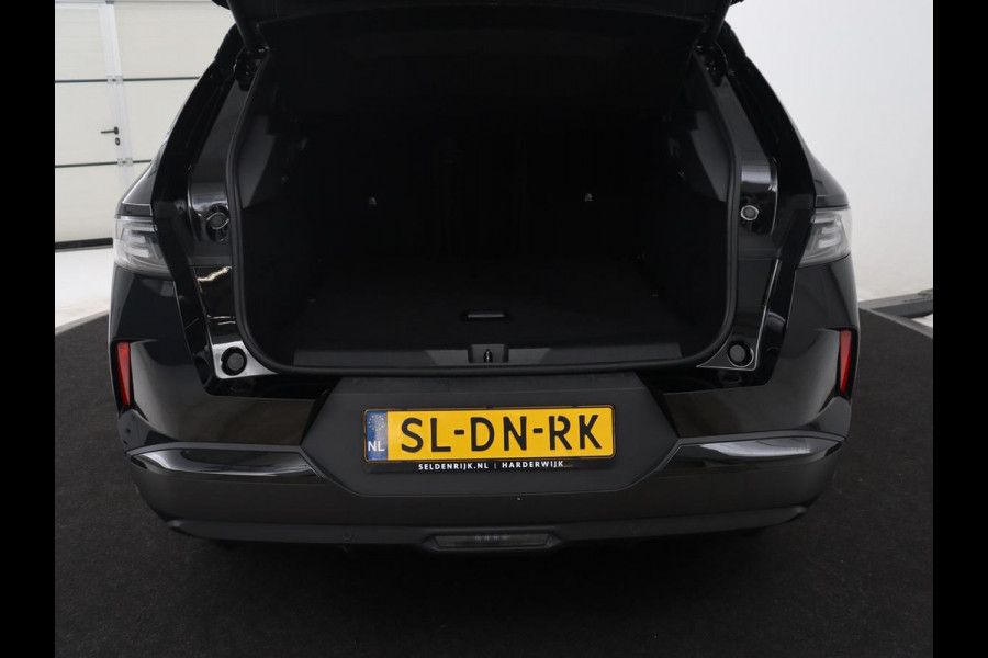 Opel Grandland 1.6 Turbo Plug-in-Hybrid Business Edition | Automaat | Apple Carplay | Dodehoek Ass. | Stuurwielverwarming | Camera |