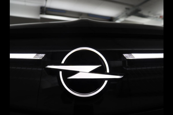 Opel Grandland 1.6 Turbo Plug-in-Hybrid Business Edition | Automaat | Apple Carplay | Dodehoek Ass. | Stuurwielverwarming | Camera |
