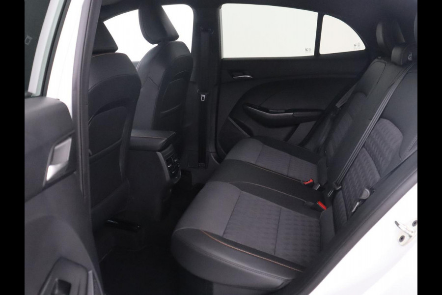 MG 3 1.5 Hybrid+ Luxury | Navigatie | Stoelverwarming | Keyless Start | Stuurwielverwarming | Full LED | 360 camera |