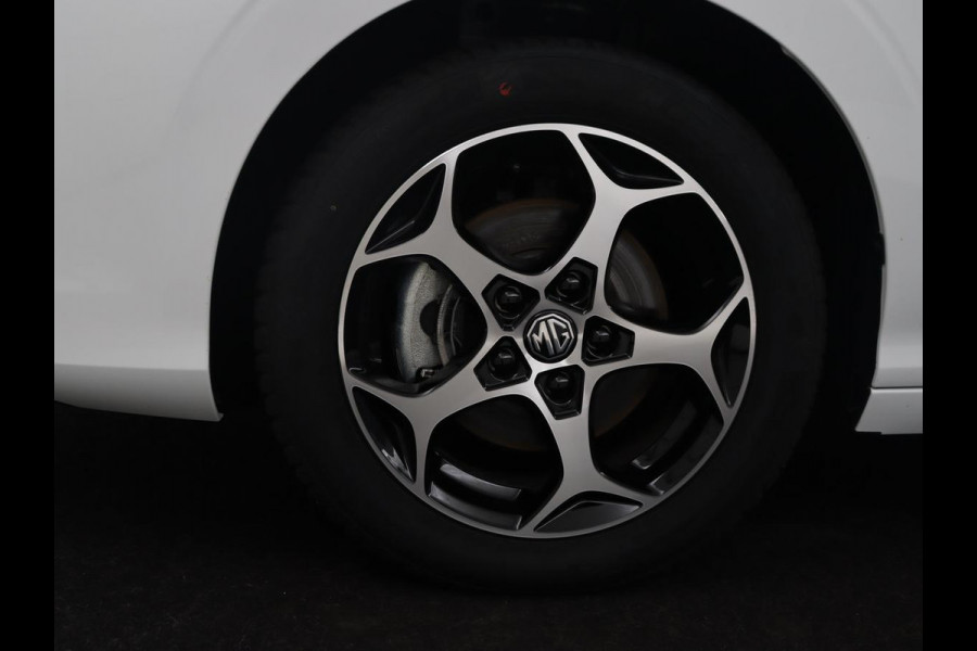 MG 3 1.5 Hybrid+ Luxury | Navigatie | Stoelverwarming | Keyless Start | Stuurwielverwarming | Full LED | 360 camera |