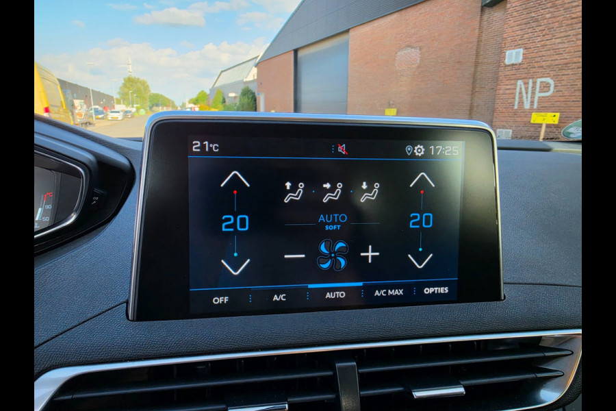 Peugeot 3008 1.2 PureTech Crossway Carplay, Camera, Trekhaak