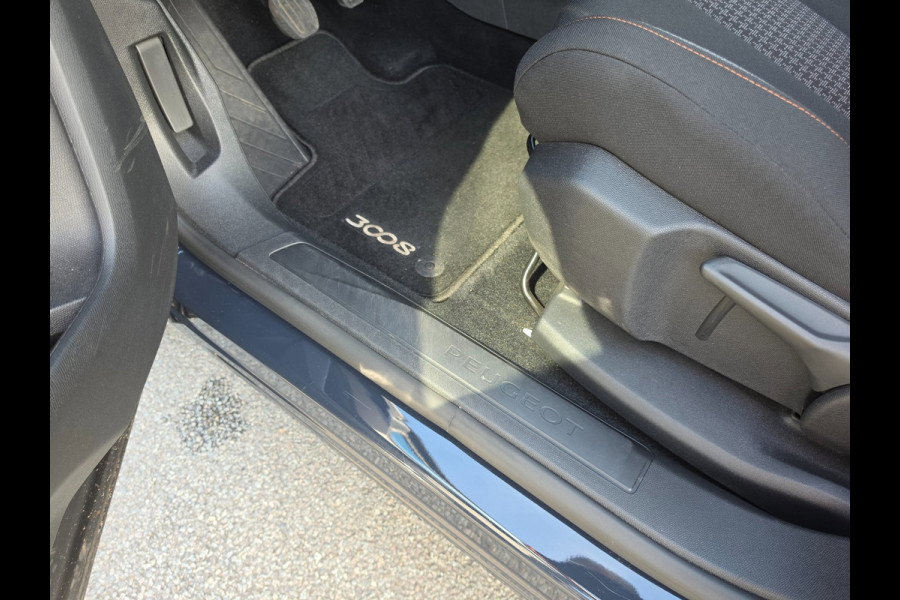 Peugeot 3008 1.2 PureTech Crossway Carplay, Camera, Trekhaak