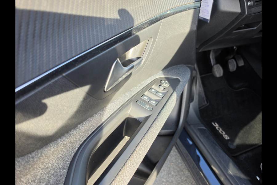 Peugeot 3008 1.2 PureTech Crossway Carplay, Camera, Trekhaak