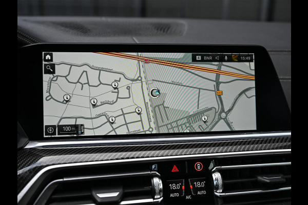 BMW X5 xDrive45e High Executive Panoramadak | M-Performance Seats | NL-Auto | Dealeronderhouden | Carbon Inleg | Active Cruise | Camera | Luchtvering | Memory Seats | Ambiance Interieur | Trekhaak |