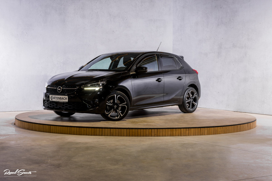 Opel Corsa 1.2 GS Line | Panoramadak | Blis | Keyless | Apple carplay | Metallic |