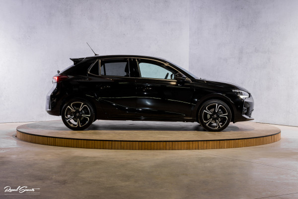 Opel Corsa 1.2 GS Line | Panoramadak | Blis | Keyless | Apple carplay | Metallic |