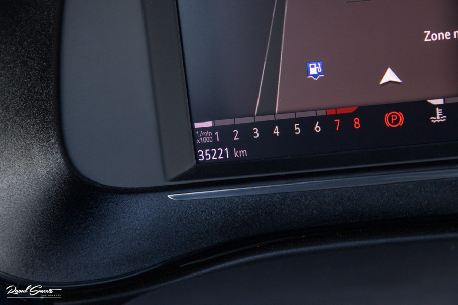 Opel Corsa 1.2 GS Line | Panoramadak | Blis | Keyless | Apple carplay | Metallic |