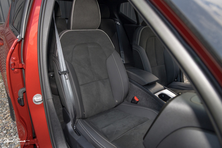 Volvo XC40 Recharge Twin Pro Ultimate | Panoramadak | Adaptieve cruise | Memory | Harman Kardon | Blis |