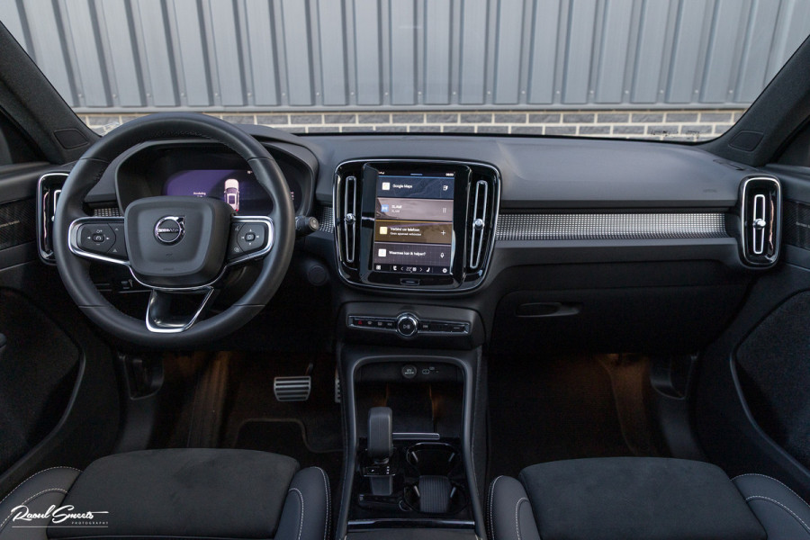 Volvo XC40 Recharge Twin Pro Ultimate | Panoramadak | Adaptieve cruise | Memory | Harman Kardon | Blis |