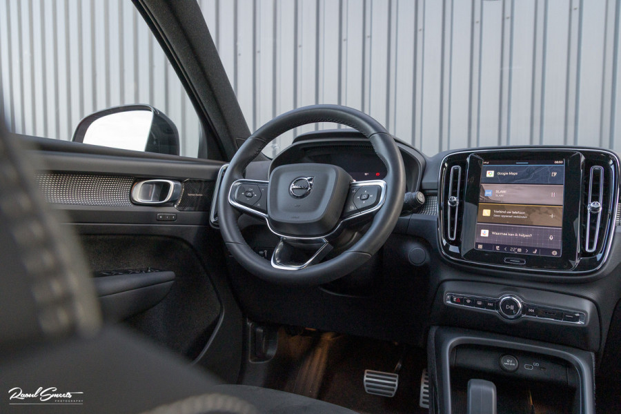 Volvo XC40 Recharge Twin Pro Ultimate | Panoramadak | Adaptieve cruise | Memory | Harman Kardon | Blis |