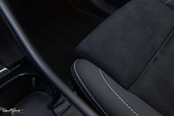 Volvo XC40 Recharge Twin Pro Ultimate | Panoramadak | Adaptieve cruise | Memory | Harman Kardon | Blis |