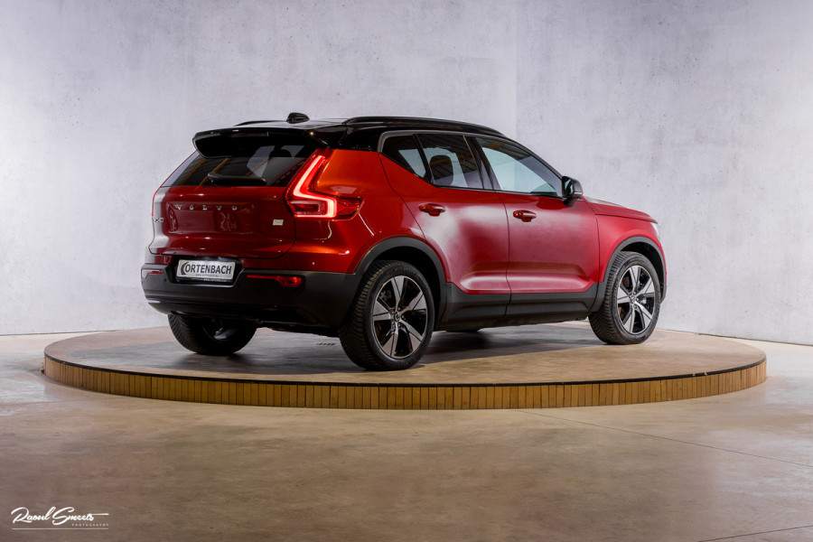 Volvo XC40 Recharge Twin Pro Ultimate | Panoramadak | Adaptieve cruise | Memory | Harman Kardon | Blis |