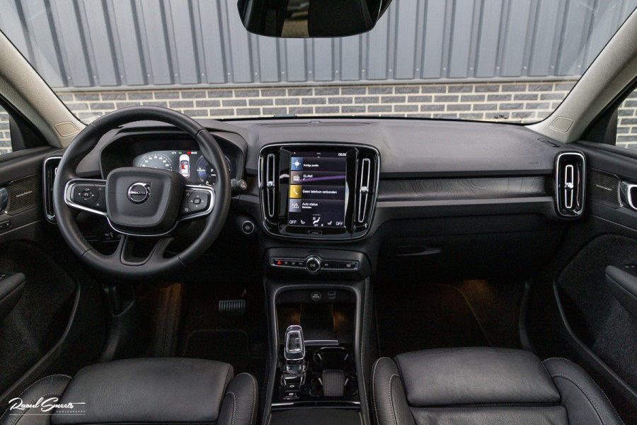 Volvo XC40 1.5 T5 Plug-in hybrid Ultimate Bright | Panoramadak | Adaptieve cruise | Memory | Blis | Harman Kardon |