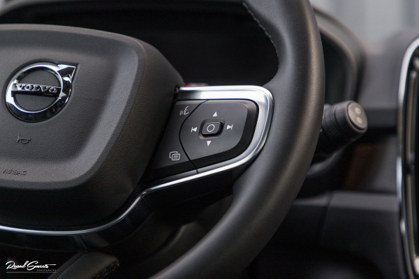 Volvo XC40 1.5 T5 Plug-in hybrid Ultimate Bright | Panoramadak | Adaptieve cruise | Memory | Blis | Harman Kardon |